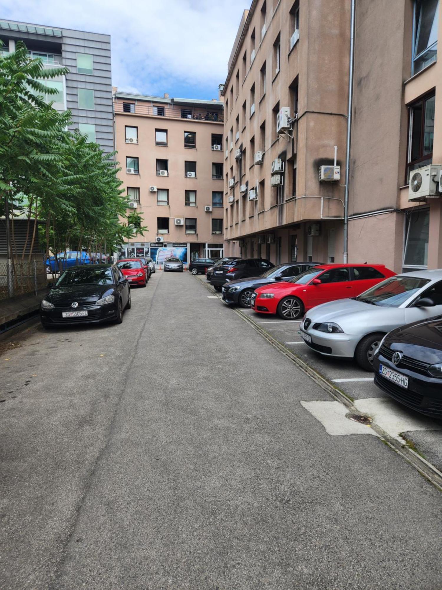 Apartman Zagreb Cca 42M2 With Free Parking Kültér fotó